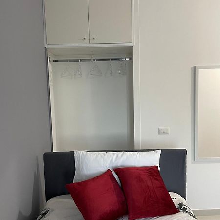 Affittacamere Iria Pomigliano d'Arco Εξωτερικό φωτογραφία